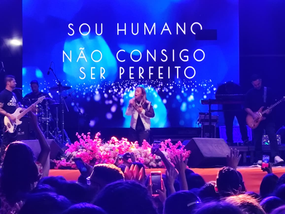 BRUNA KARLA - 5 SEMANA CULTURAL EVANGELICA - Foto 11