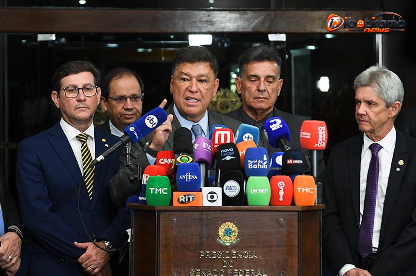 Viana apresenta pedido de impeachment contra Alexandre de Moraes, do STF