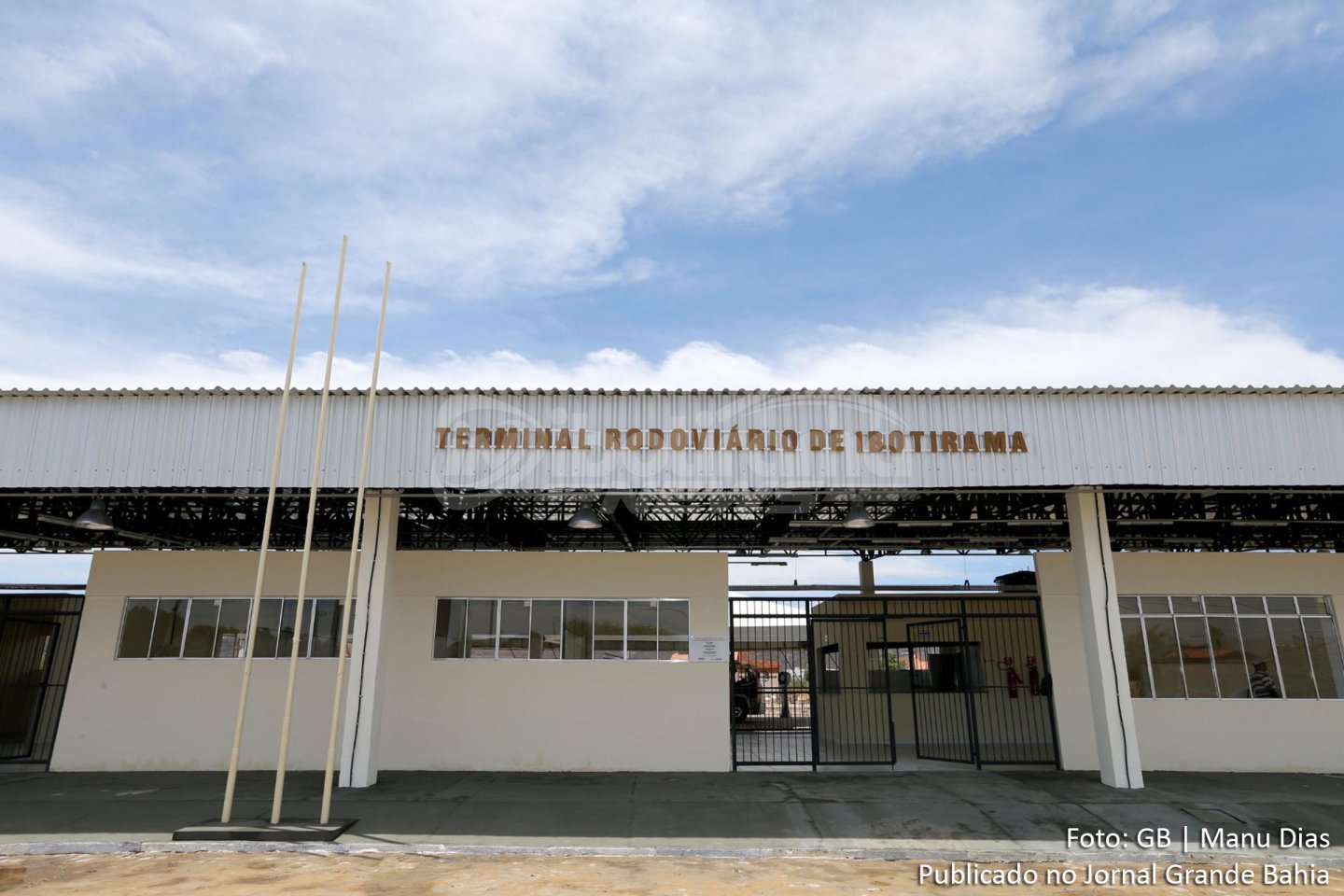 Homem com mandado de prisão por estupro de vulneravel é prese no terminal rodoviario de Ibotirama.